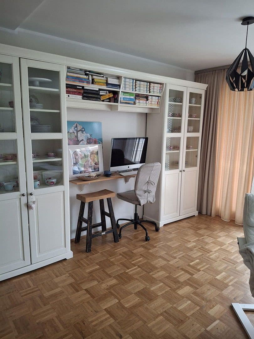 Prodej domu 150 m², pozemek 385 m², Paracelsusstr. 7, Ludwigshafen am Rhein, Porýní-Falc Prodej domu 150 m², pozemek 385 m², Paracelsusstr. 7, Ludwigshafen am Rhein, Porýní-Falc