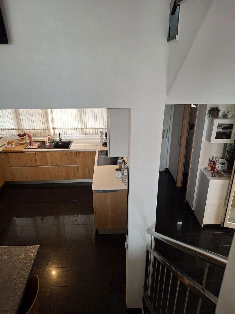 Prodej domu 150 m², pozemek 385 m², Paracelsusstr. 7, Ludwigshafen am Rhein, Porýní-Falc Prodej domu 150 m², pozemek 385 m², Paracelsusstr. 7, Ludwigshafen am Rhein, Porýní-Falc