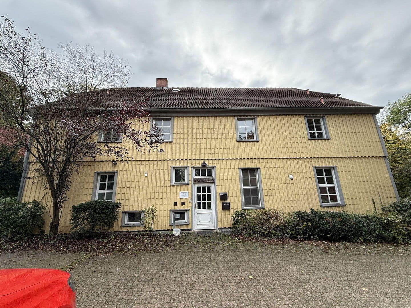 Prodej domu 108 m², pozemek 644 m², Harburger Straße 20, Celle, Dolní Sasko Prodej domu 108 m², pozemek 644 m², Harburger Straße 20, Celle, Dolní Sasko