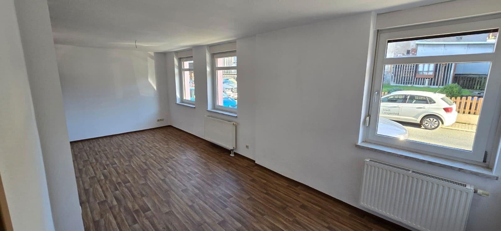 Pronájem bytu 3+1 69 m², Südstraße 1, Lengenfeld, Sasko Pronájem bytu 3+1 69 m², Südstraße 1, Lengenfeld, Sasko