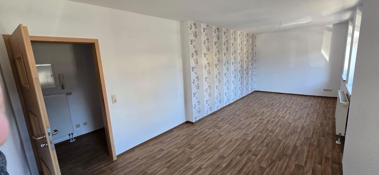 Pronájem bytu 3+1 69 m², Südstraße 1, Lengenfeld, Sasko Pronájem bytu 3+1 69 m², Südstraße 1, Lengenfeld, Sasko