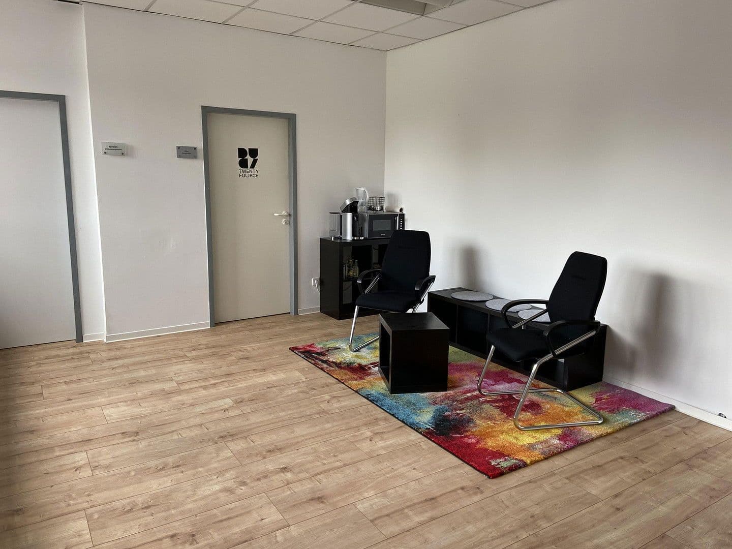 Pronájem kanceláře 24 m², Ibbenbüren, Severní Porýní-Vestfálsko Pronájem kanceláře 24 m², Ibbenbüren, Severní Porýní-Vestfálsko