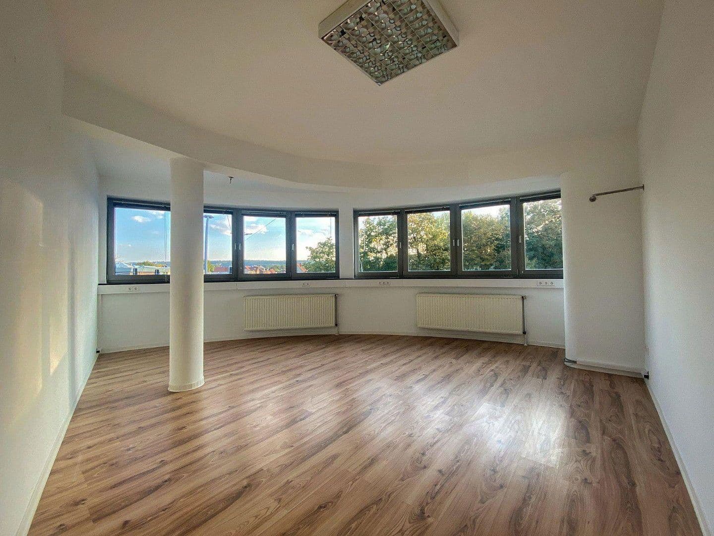 Pronájem kanceláře 24 m², Ibbenbüren, Severní Porýní-Vestfálsko Pronájem kanceláře 24 m², Ibbenbüren, Severní Porýní-Vestfálsko