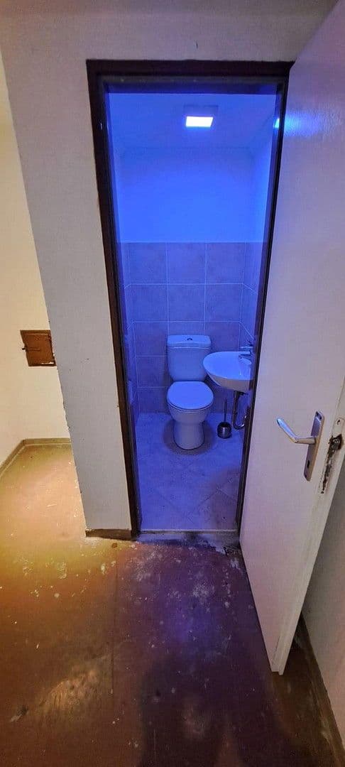 Pronájem domu 197 m², pozemek 500 m², Aloys Ruppel Straße 12, Rodenbach, Hessen Pronájem domu 197 m², pozemek 500 m², Aloys Ruppel Straße 12, Rodenbach, Hessen