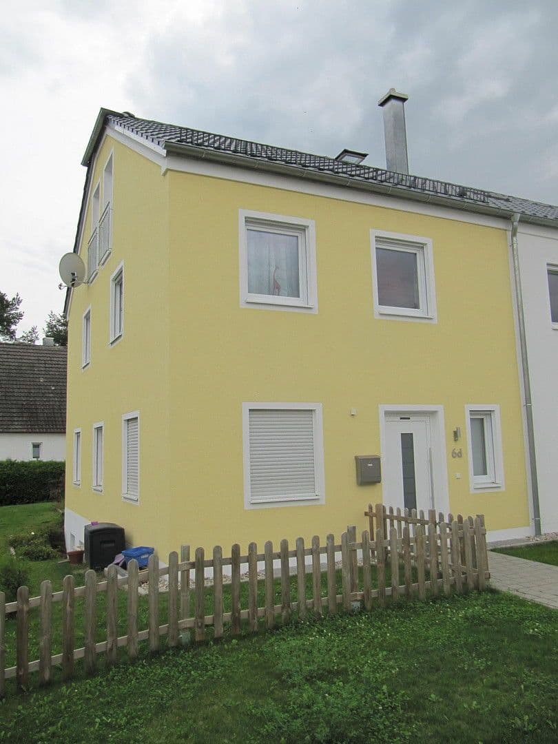 Pronájem domu 141 m², pozemek 255 m², Bussardstr. 6d, Ingolstadt, Bavorsko Pronájem domu 141 m², pozemek 255 m², Bussardstr. 6d, Ingolstadt, Bavorsko