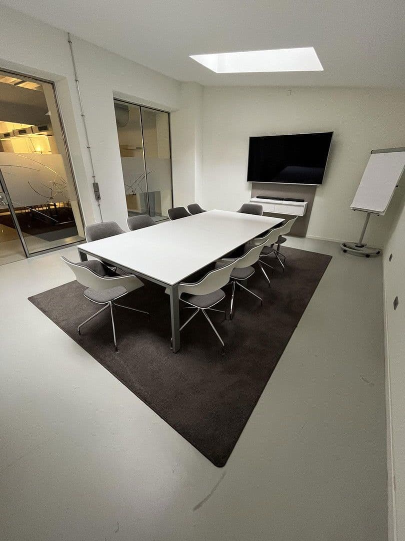 Pronájem kanceláře 17 m², Köln, Severní Porýní-Vestfálsko Pronájem kanceláře 17 m², Köln, Severní Porýní-Vestfálsko