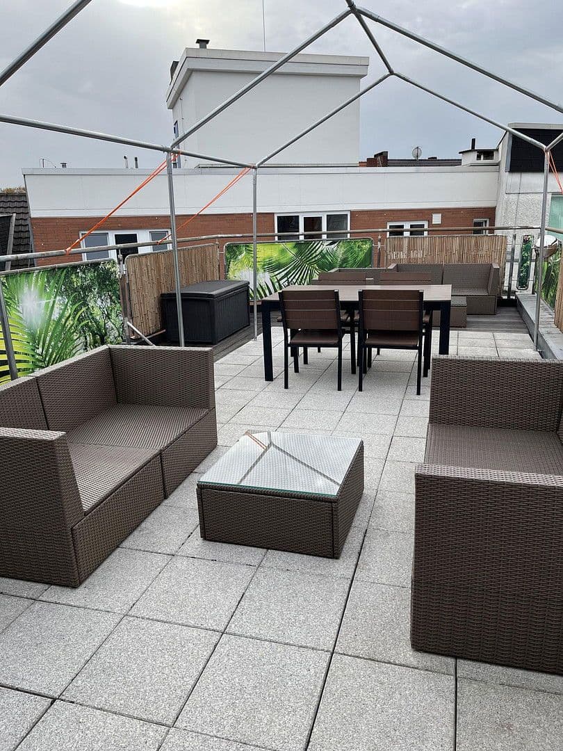 Pronájem kanceláře 17 m², Köln, Severní Porýní-Vestfálsko Pronájem kanceláře 17 m², Köln, Severní Porýní-Vestfálsko