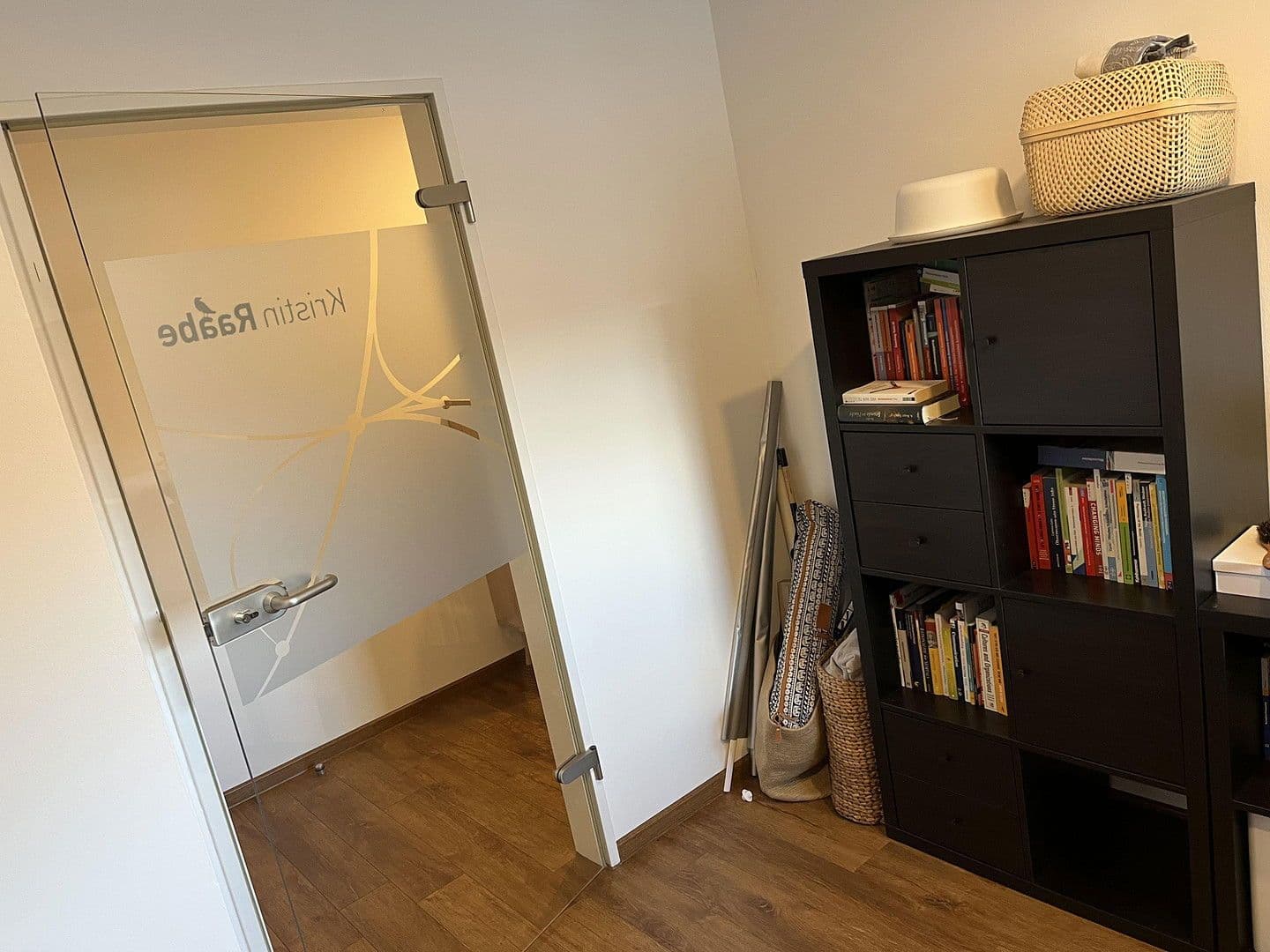 Pronájem kanceláře 17 m², Köln, Severní Porýní-Vestfálsko Pronájem kanceláře 17 m², Köln, Severní Porýní-Vestfálsko