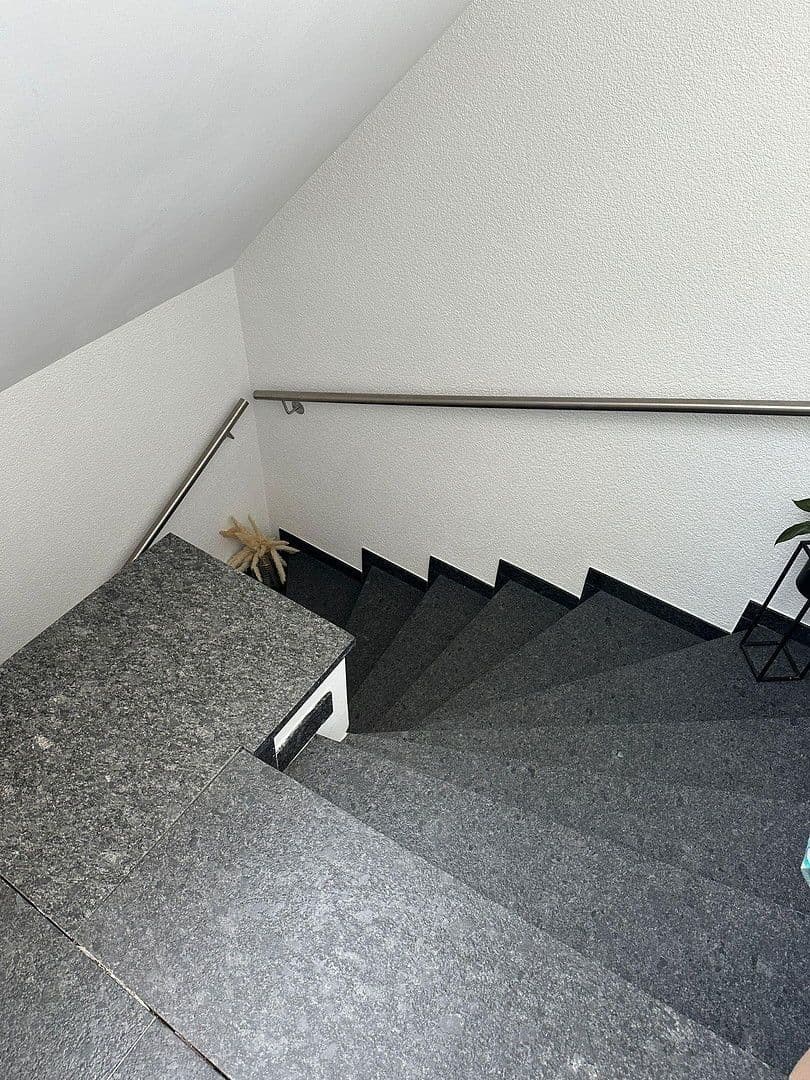 Pronájem bytu 2+1 63 m², Darmstadt, Hessen Pronájem bytu 2+1 63 m², Darmstadt, Hessen