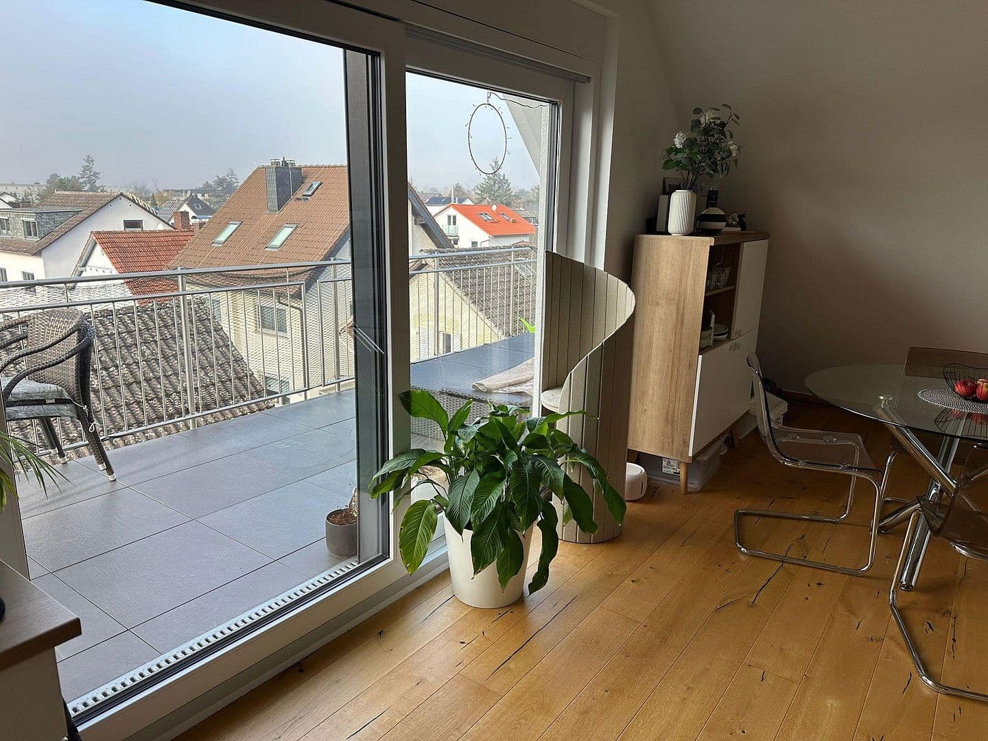 Pronájem bytu 2+1 63 m², Darmstadt, Hessen Pronájem bytu 2+1 63 m², Darmstadt, Hessen