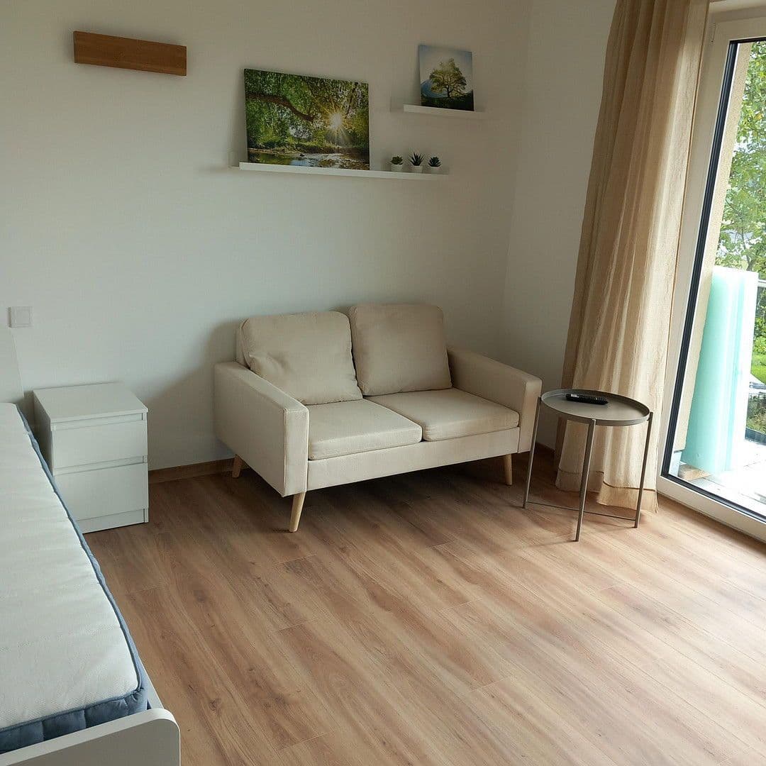 Pronájem bytu 1+1 35 m², Oberhofer Str. 4, Künzelsau, Bádensko-Württembersko Pronájem bytu 1+1 35 m², Oberhofer Str. 4, Künzelsau, Bádensko-Württembersko