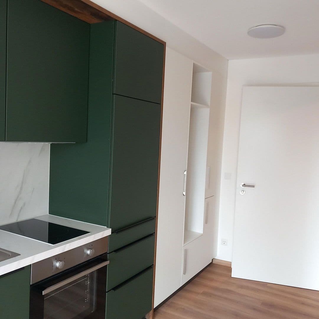 Pronájem bytu 1+1 35 m², Oberhofer Str. 4, Künzelsau, Bádensko-Württembersko Pronájem bytu 1+1 35 m², Oberhofer Str. 4, Künzelsau, Bádensko-Württembersko