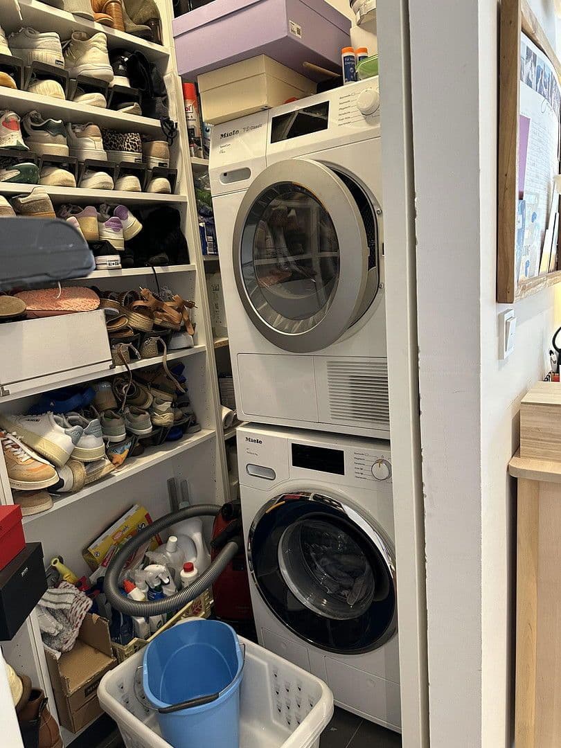 Pronájem bytu 3+1 124 m², Bühl, Bádensko-Württembersko Pronájem bytu 3+1 124 m², Bühl, Bádensko-Württembersko