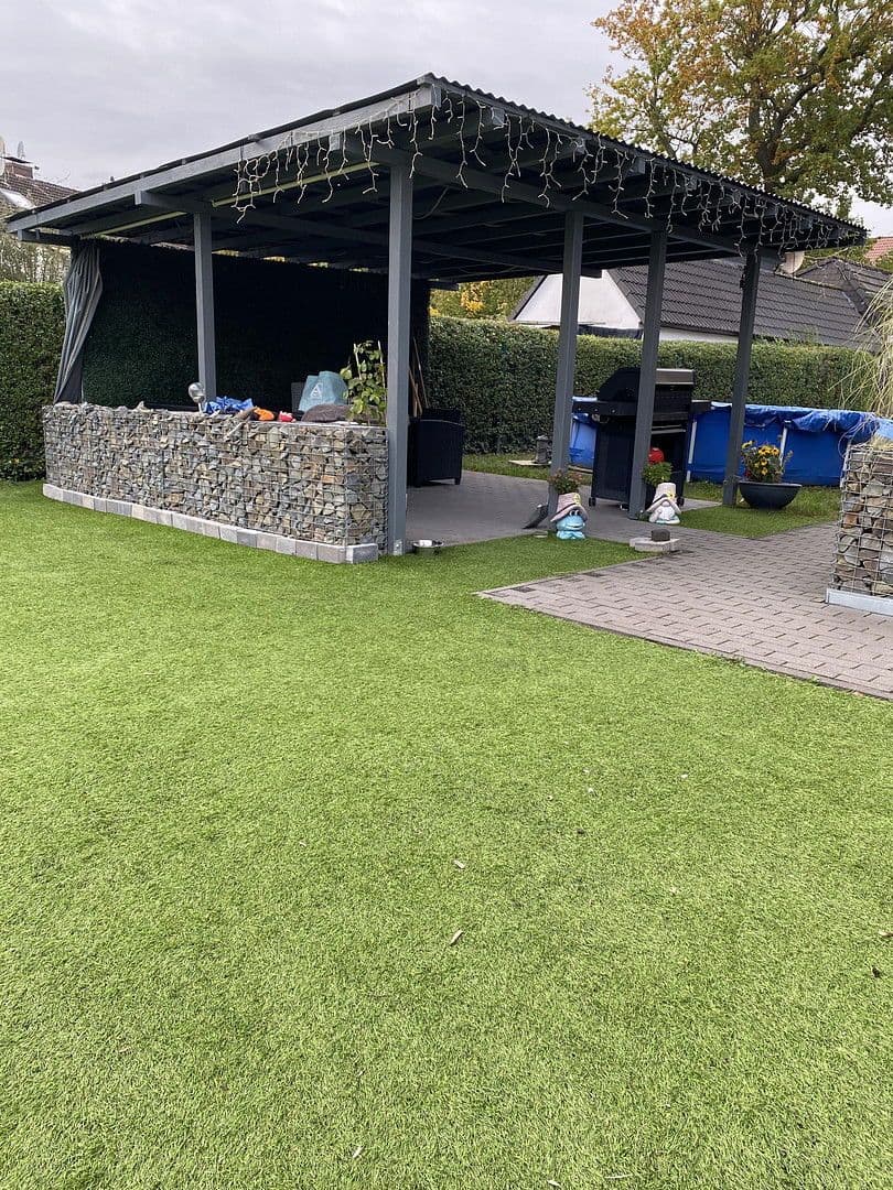 Prodej domu 180 m², pozemek 900 m², Hagen, Severní Porýní-Vestfálsko Prodej domu 180 m², pozemek 900 m², Hagen, Severní Porýní-Vestfálsko