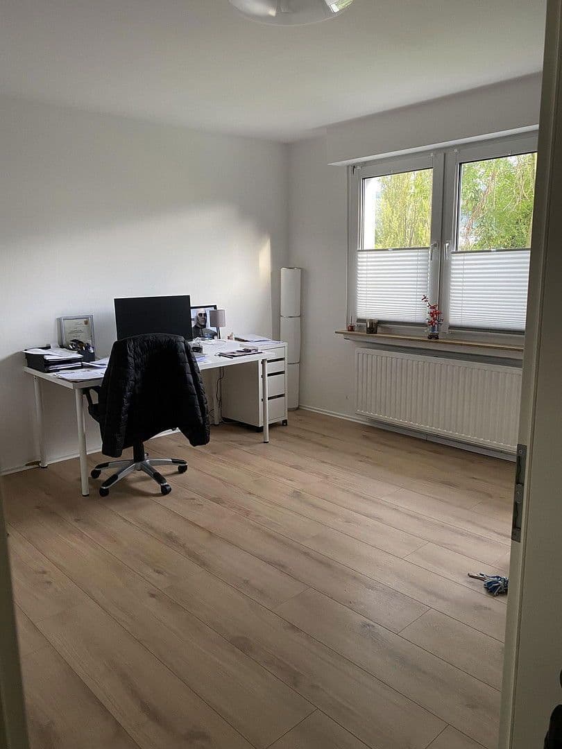 Prodej domu 180 m², pozemek 900 m², Hagen, Severní Porýní-Vestfálsko Prodej domu 180 m², pozemek 900 m², Hagen, Severní Porýní-Vestfálsko