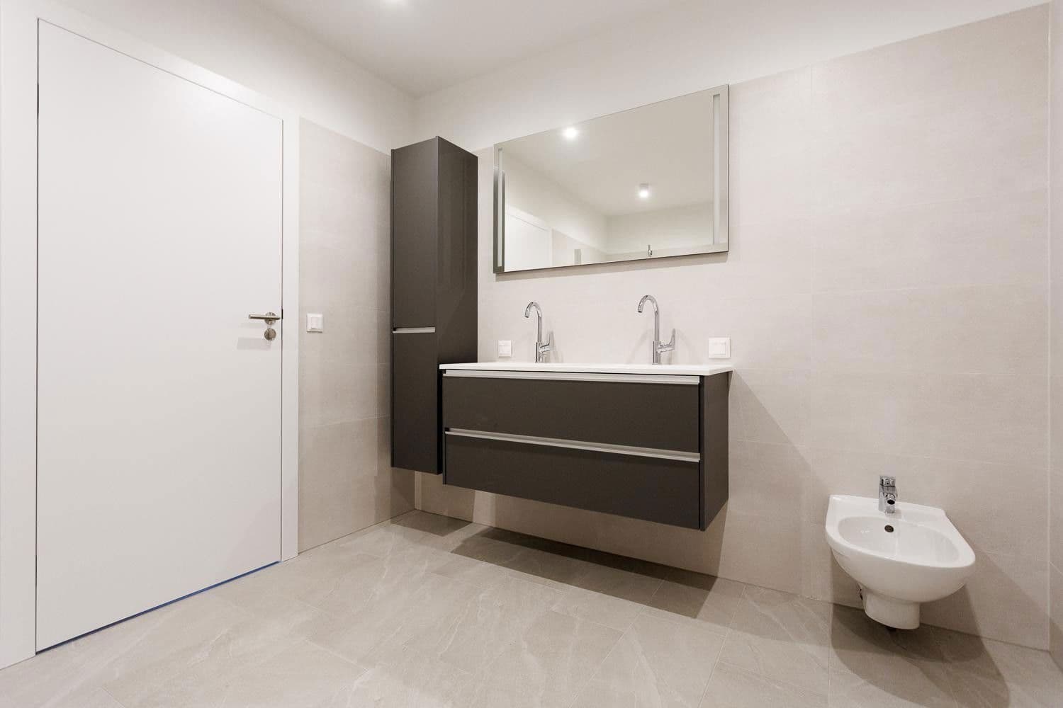 Pronájem bytu 4+1 122 m², Bräuhausgasse 8, Wien, Wien Pronájem bytu 4+1 122 m², Bräuhausgasse 8, Wien, Wien