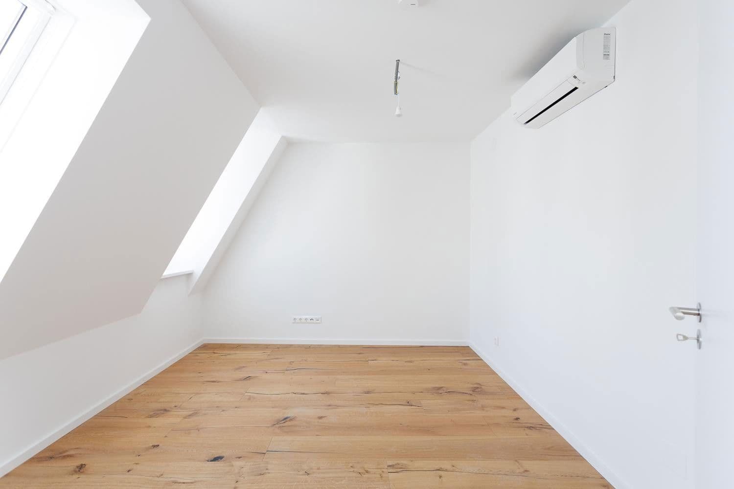 Pronájem bytu 4+1 122 m², Bräuhausgasse 8, Wien, Wien Pronájem bytu 4+1 122 m², Bräuhausgasse 8, Wien, Wien