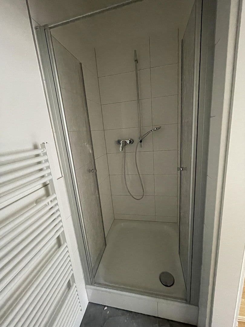 Pronájem bytu 2+1 47 m², Frankfurt, Hessen Pronájem bytu 2+1 47 m², Frankfurt, Hessen