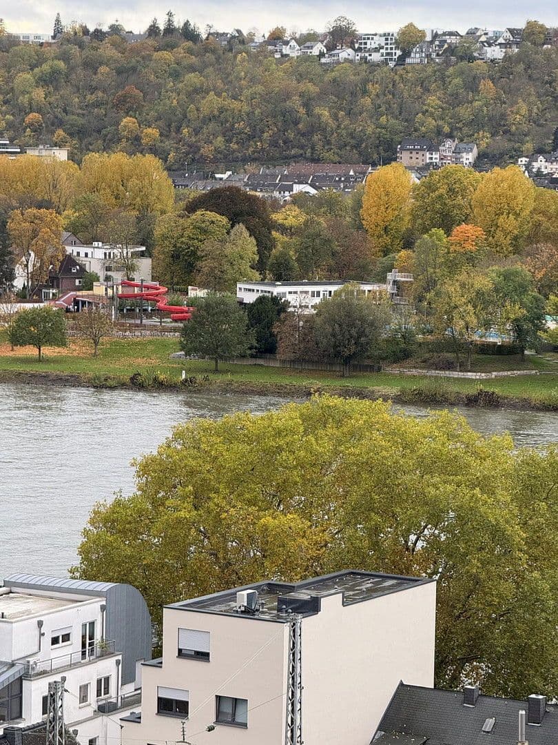 Prodej bytu 5+1 152 m², Koblenz, Porýní-Falc Prodej bytu 5+1 152 m², Koblenz, Porýní-Falc