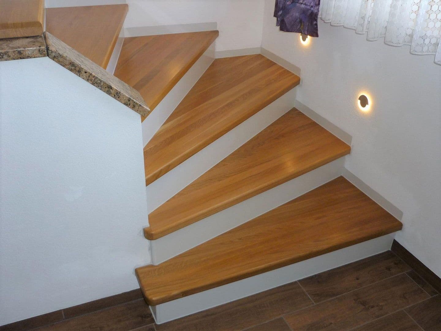 Prodej domu 211 m², pozemek 690 m², Plattling, Bavorsko Prodej domu 211 m², pozemek 690 m², Plattling, Bavorsko