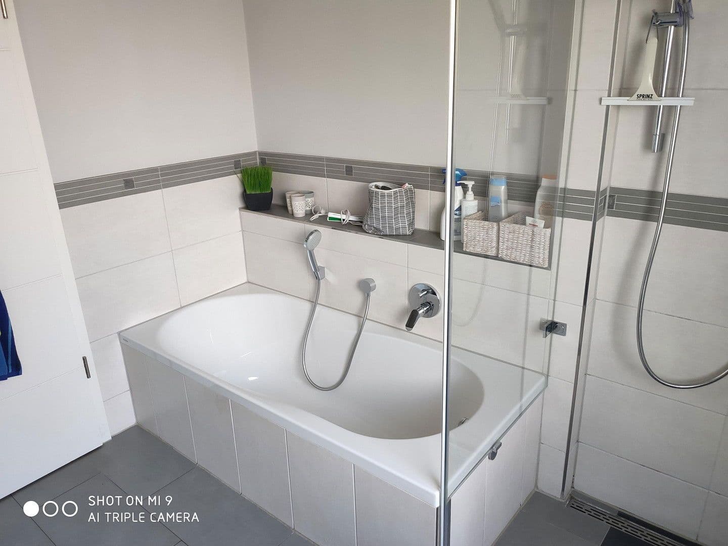 Pronájem bytu 2+1 144 m², Weil im Schönbuch, Bádensko-Württembersko Pronájem bytu 2+1 144 m², Weil im Schönbuch, Bádensko-Württembersko