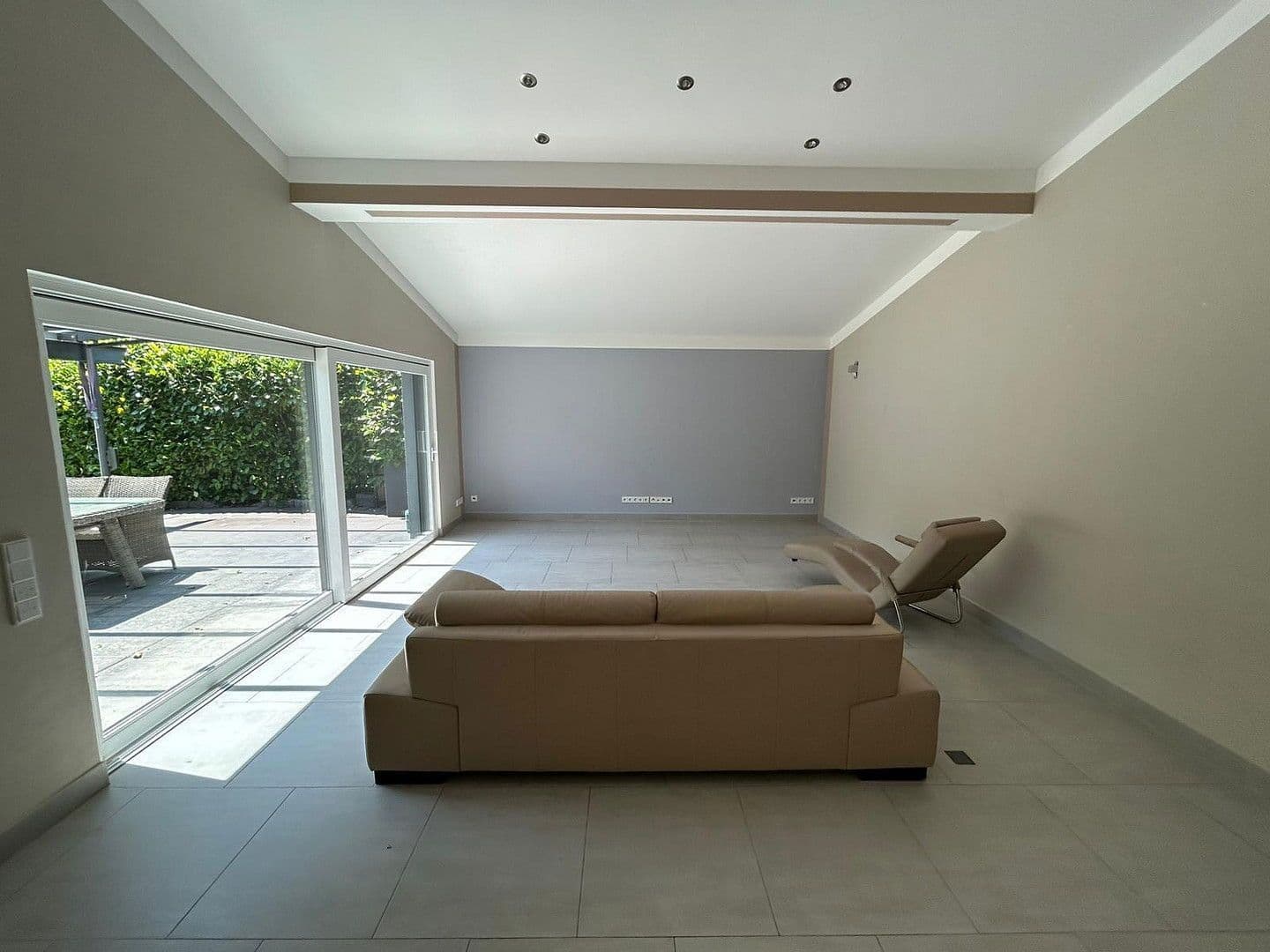 Pronájem bytu 2+1 144 m², Weil im Schönbuch, Bádensko-Württembersko Pronájem bytu 2+1 144 m², Weil im Schönbuch, Bádensko-Württembersko