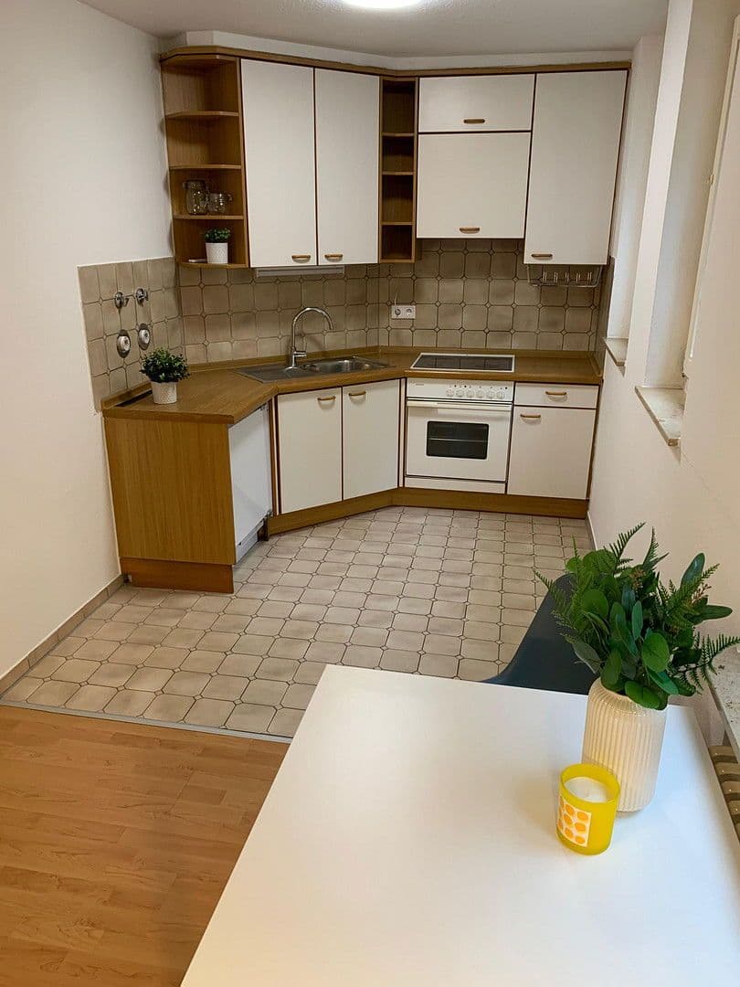 Pronájem bytu 1+kk 39 m², Kornwestheim, Bádensko-Württembersko Pronájem bytu 1+kk 39 m², Kornwestheim, Bádensko-Württembersko