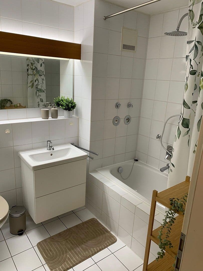 Pronájem bytu 1+kk 39 m², Kornwestheim, Bádensko-Württembersko Pronájem bytu 1+kk 39 m², Kornwestheim, Bádensko-Württembersko