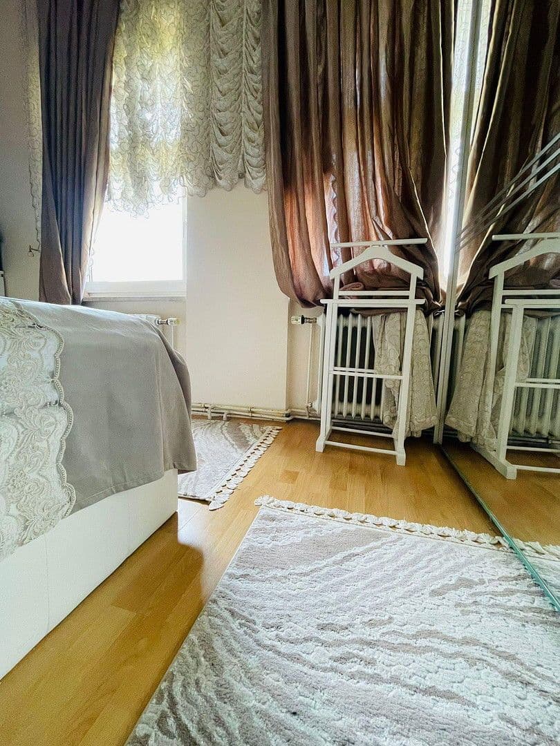 Prodej bytu 5+1 163 m², Berlin, Berlín Prodej bytu 5+1 163 m², Berlin, Berlín