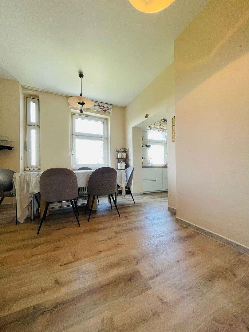 Prodej bytu 5+1 163 m², Berlin, Berlín Prodej bytu 5+1 163 m², Berlin, Berlín