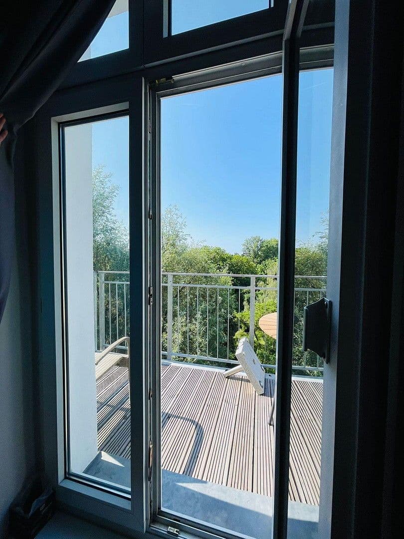 Prodej bytu 5+1 163 m², Berlin, Berlín Prodej bytu 5+1 163 m², Berlin, Berlín