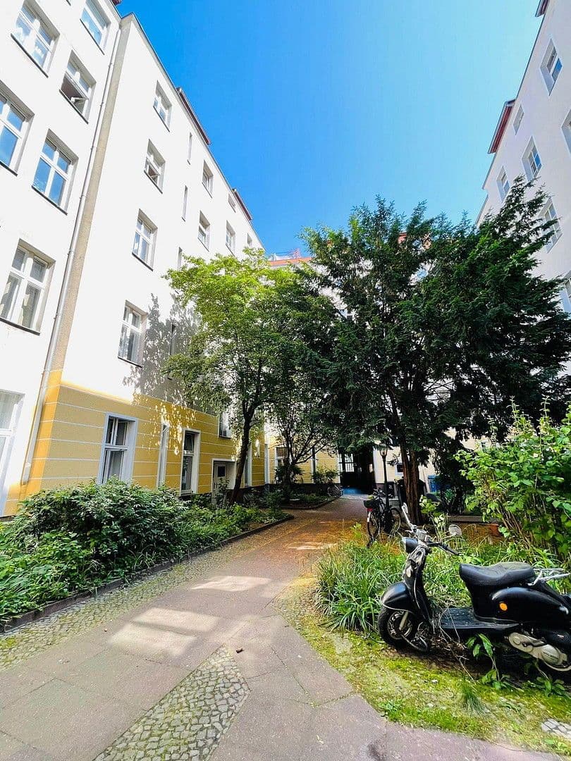 Prodej bytu 5+1 163 m², Berlin, Berlín Prodej bytu 5+1 163 m², Berlin, Berlín