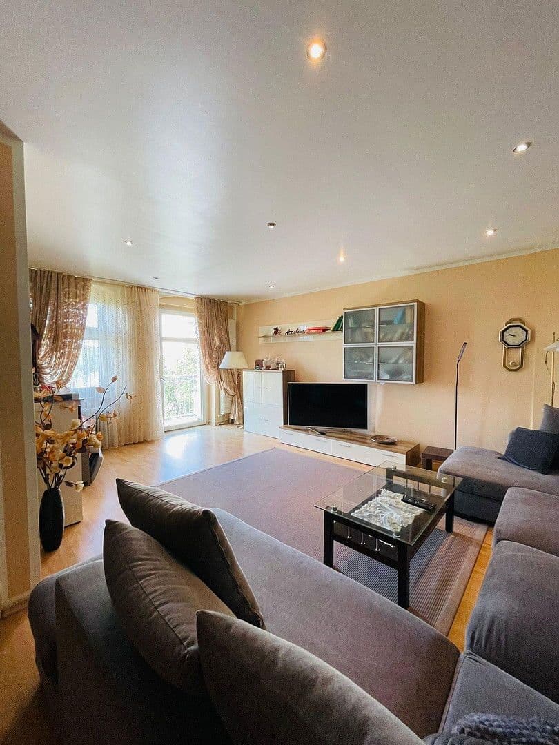 Prodej bytu 5+1 163 m², Berlin, Berlín Prodej bytu 5+1 163 m², Berlin, Berlín