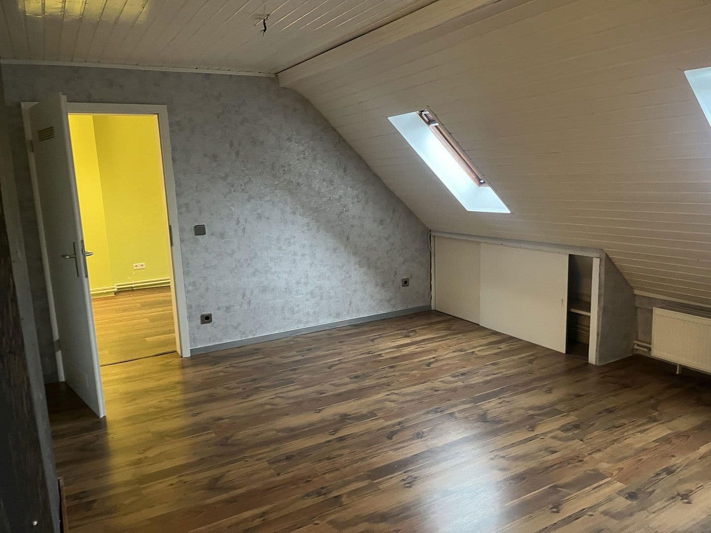 Pronájem bytu 4+kk 77 m², Heppenheimerstraße 3, Wiesbaden, Hessen Pronájem bytu 4+kk 77 m², Heppenheimerstraße 3, Wiesbaden, Hessen
