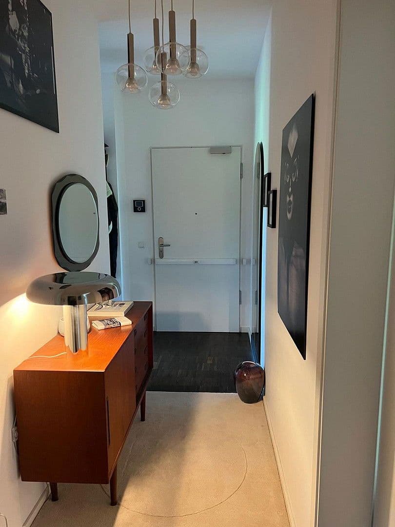 Prodej bytu 3+1 80 m², Hamburg, Hamburg Prodej bytu 3+1 80 m², Hamburg, Hamburg