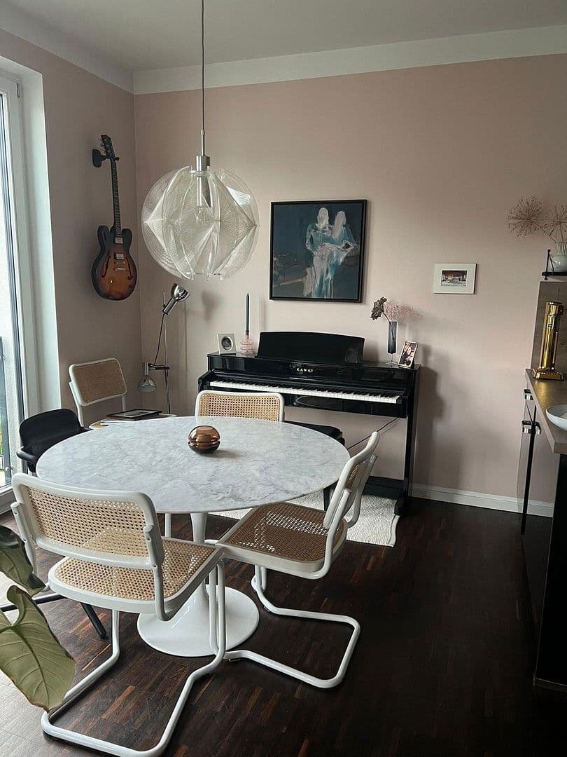 Prodej bytu 3+1 80 m², Hamburg, Hamburg Prodej bytu 3+1 80 m², Hamburg, Hamburg