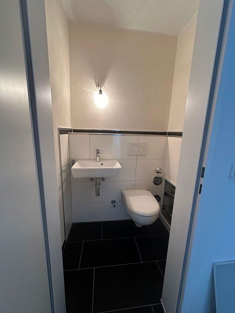 Pronájem bytu 3+1 90 m², Sommerdellenstraße 5, Bochum, Severní Porýní-Vestfálsko Pronájem bytu 3+1 90 m², Sommerdellenstraße 5, Bochum, Severní Porýní-Vestfálsko