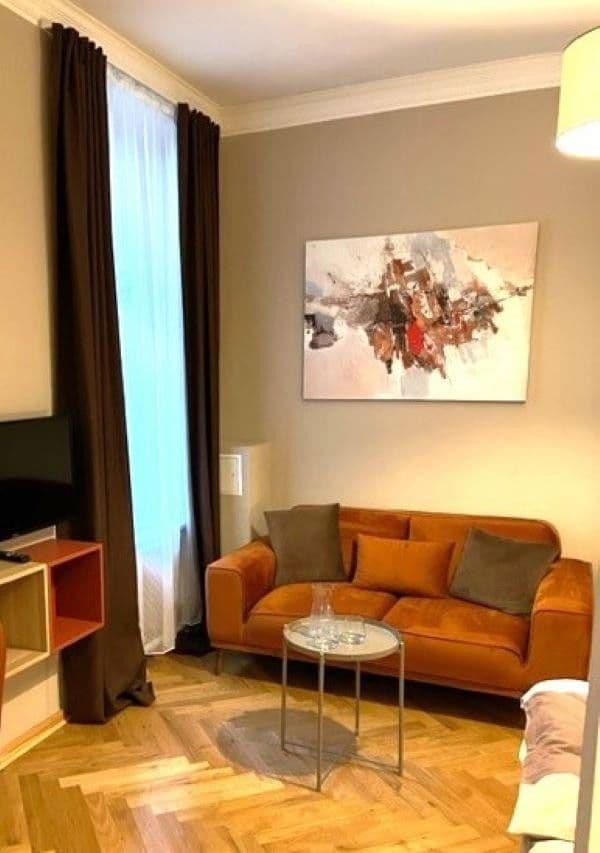 Pronájem bytu 1+1 40 m², Gitschiner Strasse 89, Berlin, Berlín Pronájem bytu 1+1 40 m², Gitschiner Strasse 89, Berlin, Berlín