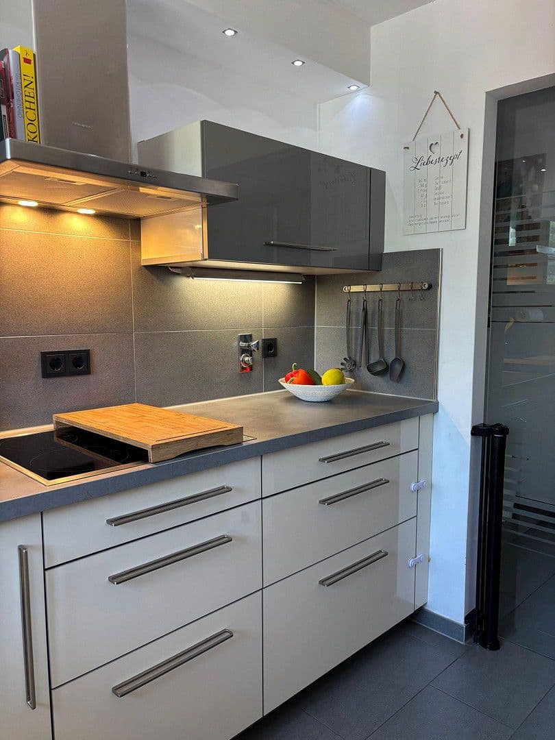 Prodej bytu 3+1 89 m², Leonberg, Bádensko-Württembersko Prodej bytu 3+1 89 m², Leonberg, Bádensko-Württembersko