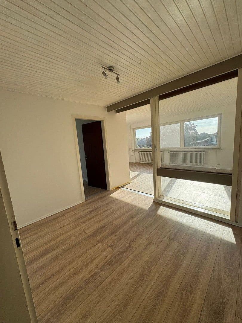 Prodej domu 211 m², pozemek 1.400 m², Lamstedt, Dolní Sasko Prodej domu 211 m², pozemek 1.400 m², Lamstedt, Dolní Sasko