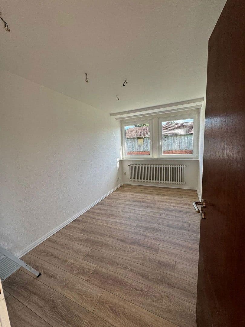 Prodej domu 211 m², pozemek 1.400 m², Lamstedt, Dolní Sasko Prodej domu 211 m², pozemek 1.400 m², Lamstedt, Dolní Sasko