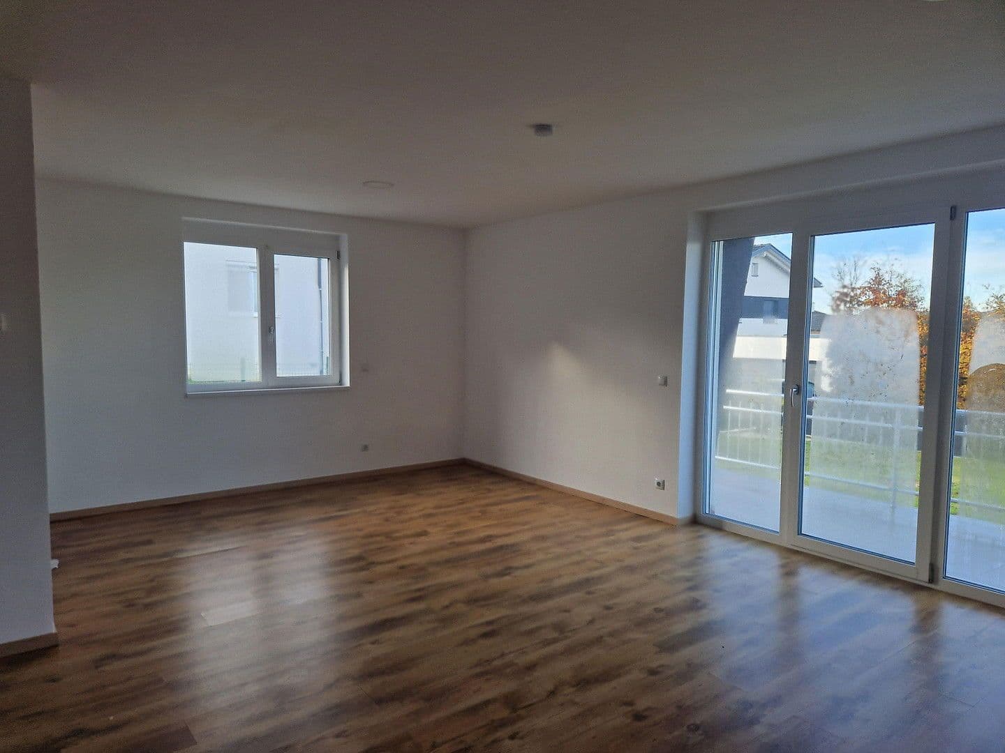 Pronájem domu 120 m², pozemek 250 m², Oberbrunnerstraße 154 Top 3, Pattigham, Horní Rakousko Pronájem domu 120 m², pozemek 250 m², Oberbrunnerstraße 154 Top 3, Pattigham, Horní Rakousko