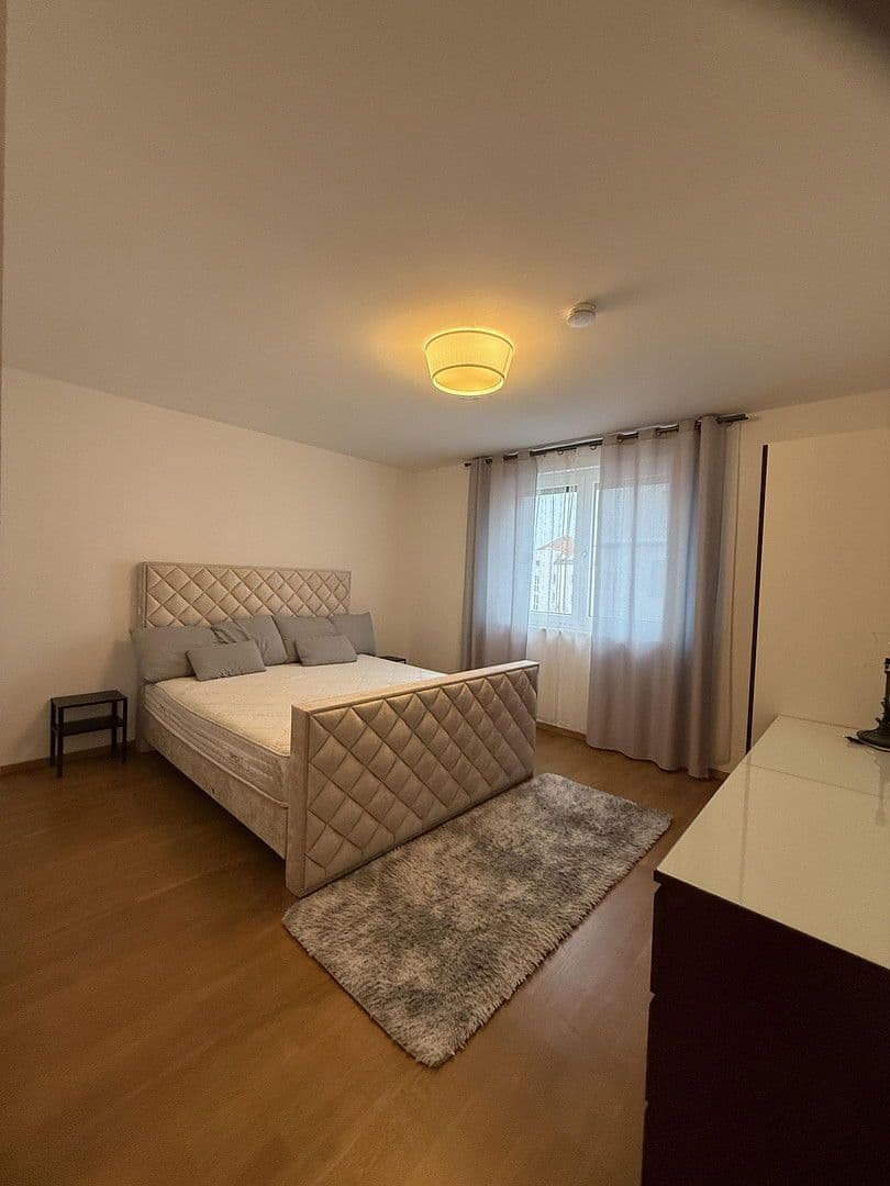 Pronájem domu 55 m², pozemek 1 m², Berlin, Berlín Pronájem domu 55 m², pozemek 1 m², Berlin, Berlín