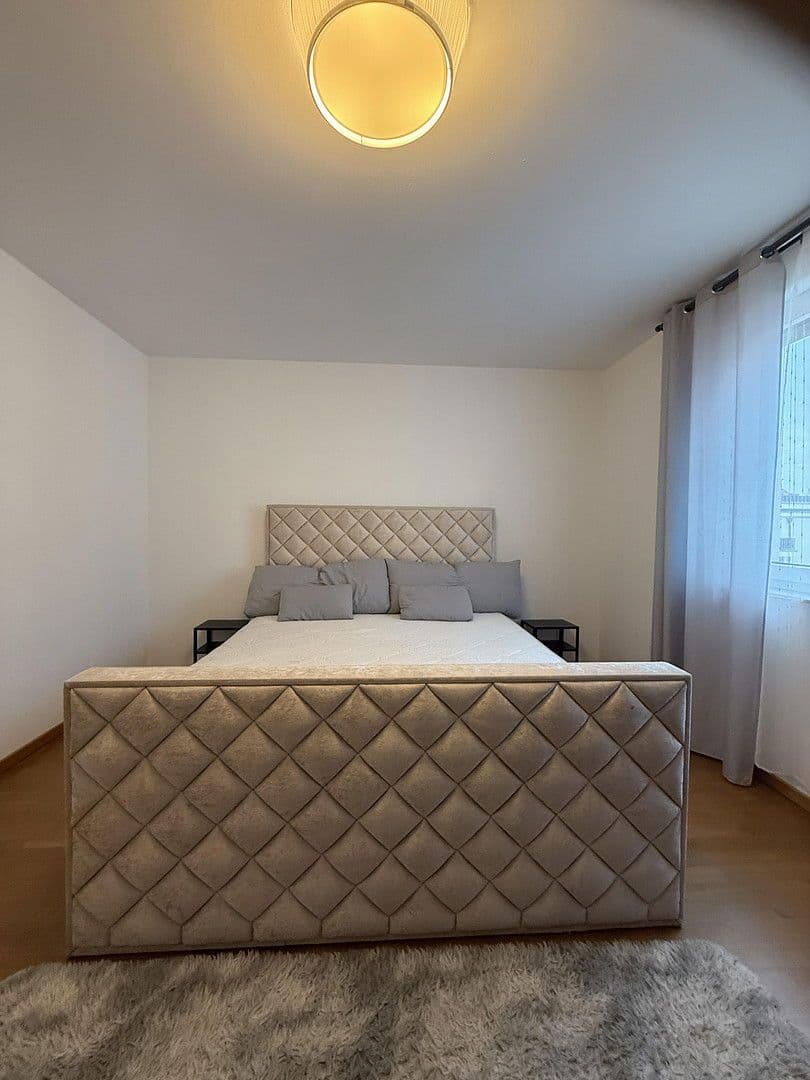 Pronájem domu 55 m², pozemek 1 m², Berlin, Berlín Pronájem domu 55 m², pozemek 1 m², Berlin, Berlín