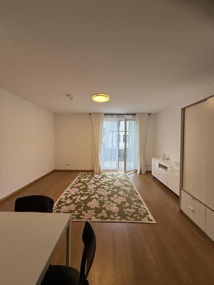 Pronájem domu 55 m², pozemek 1 m², Berlin, Berlín Pronájem domu 55 m², pozemek 1 m², Berlin, Berlín