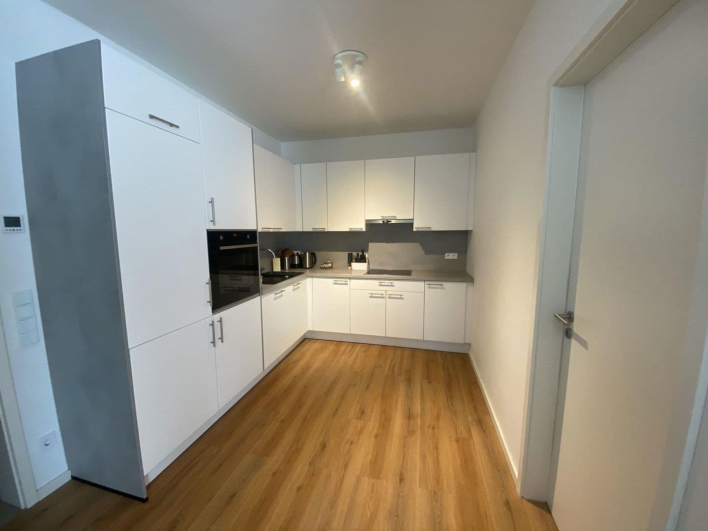 Pronájem bytu 4+1 96 m², Carl-Adam-Petri-Straße, Potsdam, Braniborsko Pronájem bytu 4+1 96 m², Carl-Adam-Petri-Straße, Potsdam, Braniborsko