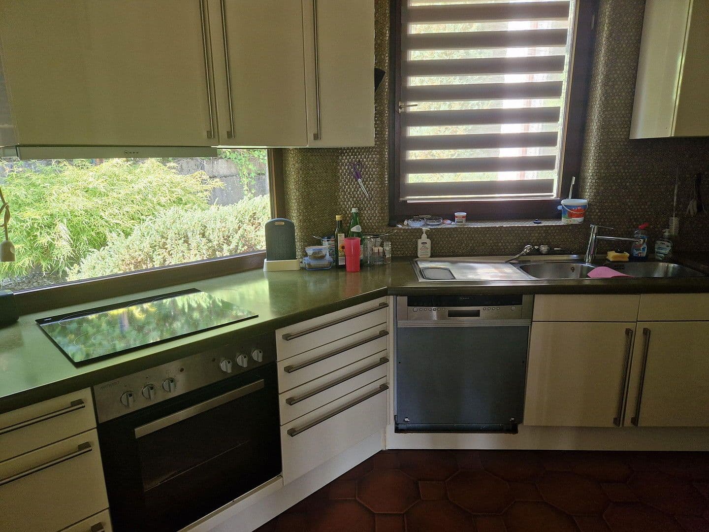 Prodej domu 221 m², pozemek 1.712 m², Schwäbisch Gmünd, Bádensko-Württembersko Prodej domu 221 m², pozemek 1.712 m², Schwäbisch Gmünd, Bádensko-Württembersko