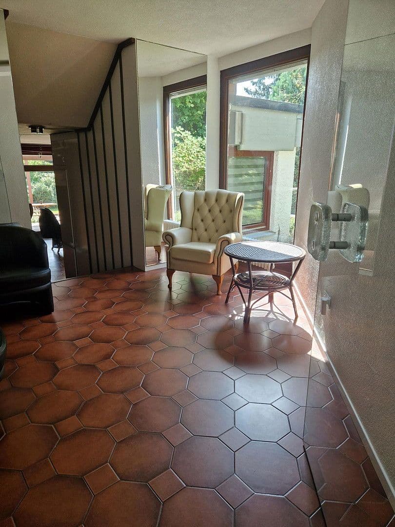 Prodej domu 221 m², pozemek 1.712 m², Schwäbisch Gmünd, Bádensko-Württembersko Prodej domu 221 m², pozemek 1.712 m², Schwäbisch Gmünd, Bádensko-Württembersko