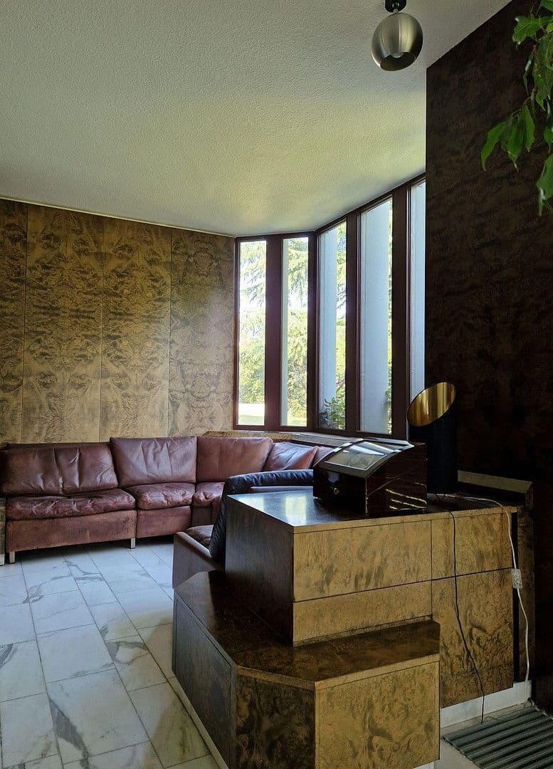 Prodej domu 221 m², pozemek 1.712 m², Schwäbisch Gmünd, Bádensko-Württembersko Prodej domu 221 m², pozemek 1.712 m², Schwäbisch Gmünd, Bádensko-Württembersko