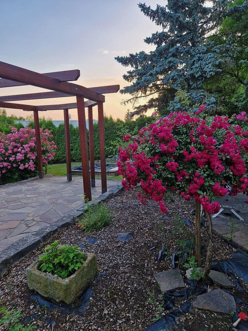 Prodej domu 221 m², pozemek 1.712 m², Schwäbisch Gmünd, Bádensko-Württembersko Prodej domu 221 m², pozemek 1.712 m², Schwäbisch Gmünd, Bádensko-Württembersko